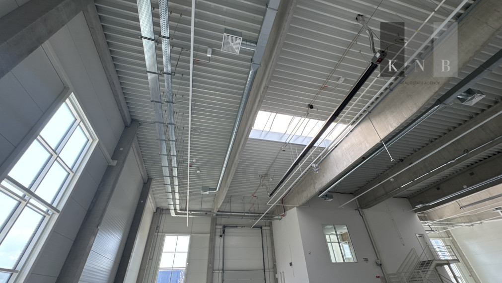Production and warehouse space for rent 809 m² + offices 161 m² in the Bratislava – Bory area