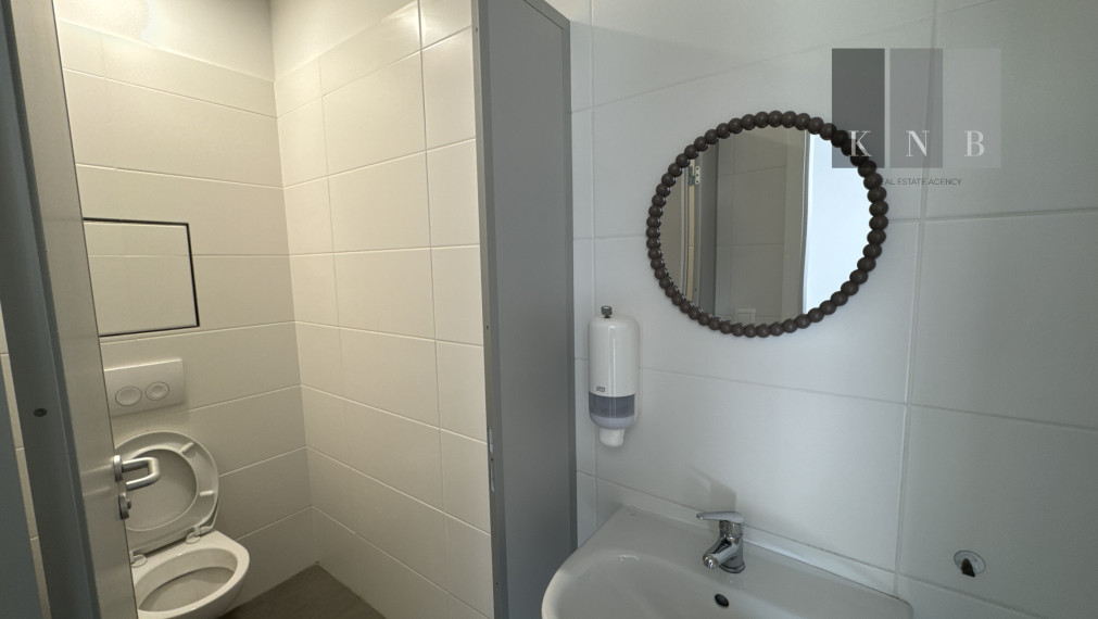 Production and warehouse space for rent 809 m² + offices 161 m² in the Bratislava – Bory area