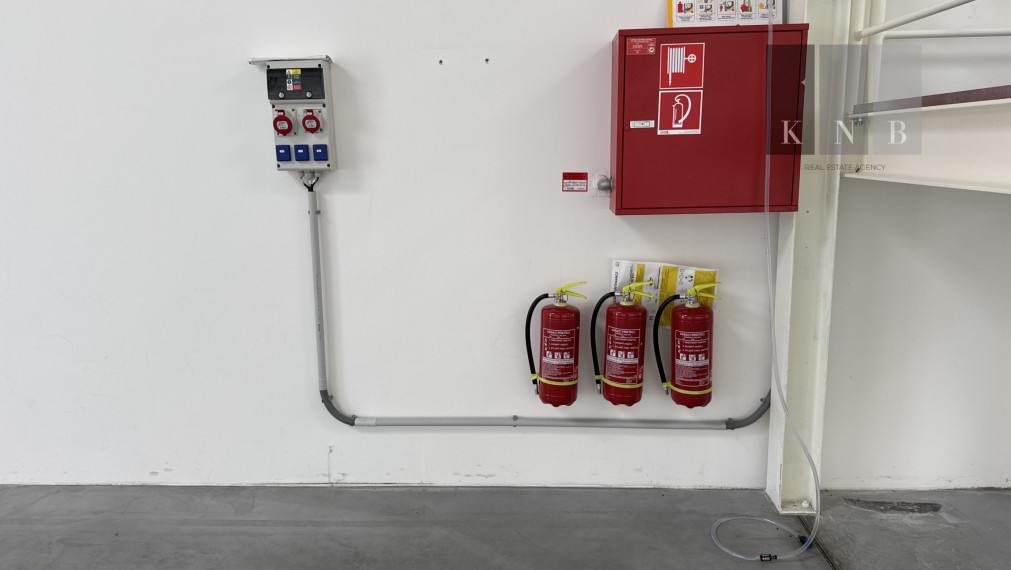 Production and warehouse space for rent 809 m² + offices 161 m² in the Bratislava – Bory area