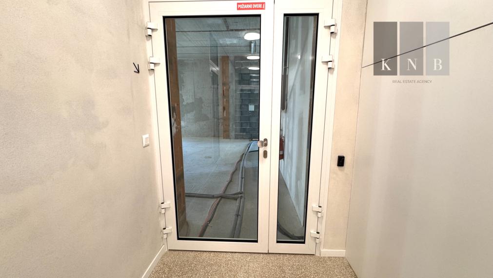 Predaj samostatného kancelárskeho priestoru 172,9 m² v úplne novej rezidenčnej budove na Račianskej ulici v meste Bratislava