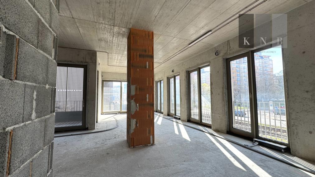 Predaj samostatného kancelárskeho priestoru 172,9 m² v úplne novej rezidenčnej budove na Račianskej ulici v meste Bratislava