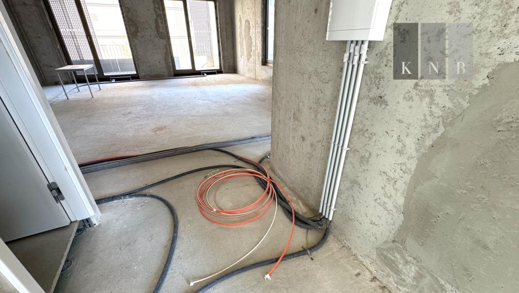 Predaj samostatného kancelárskeho priestoru 172,9 m² v úplne novej rezidenčnej budove na Račianskej ulici v meste Bratislava