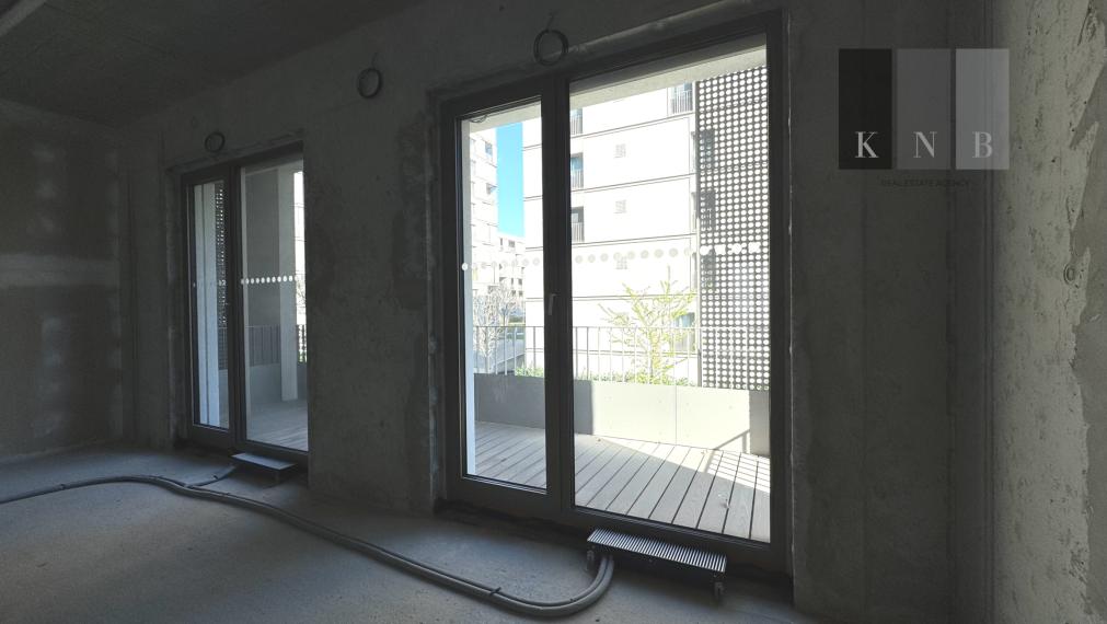 Predaj samostatného kancelárskeho priestoru 172,9 m² v úplne novej rezidenčnej budove na Račianskej ulici v meste Bratislava