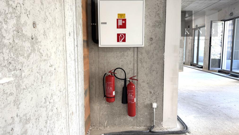 Predaj samostatného kancelárskeho priestoru 174,3 m² v úplne novej rezidenčnej budove na Račianskej ulici v meste Bratislava