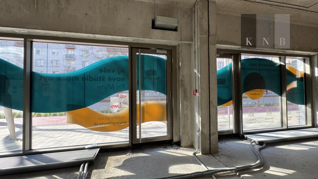 Predaj prízemného obchodného priestoru 62,79 m² v úplne novej rezidenčnej budove na Račianskej ulici v meste Bratislava