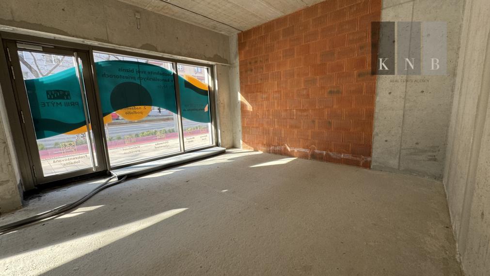 Predaj prízemného obchodného priestoru 62,79 m² v úplne novej rezidenčnej budove na Račianskej ulici v meste Bratislava