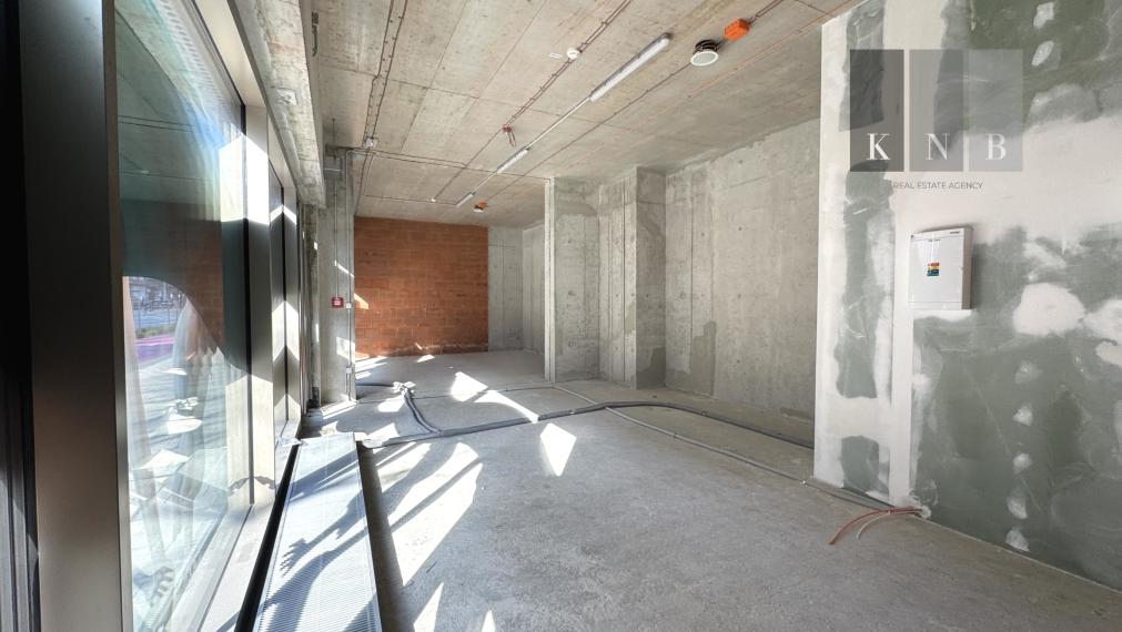Predaj prízemného obchodného priestoru 62,79 m² v úplne novej rezidenčnej budove na Račianskej ulici v meste Bratislava