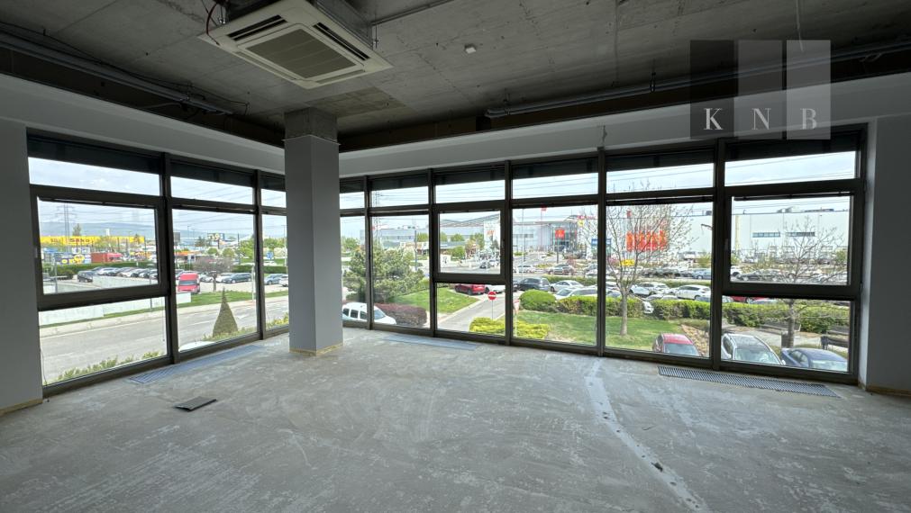 Prenájom samostatného kancelárskeho priestoru 317 m² v GBC I v meste Bratislava