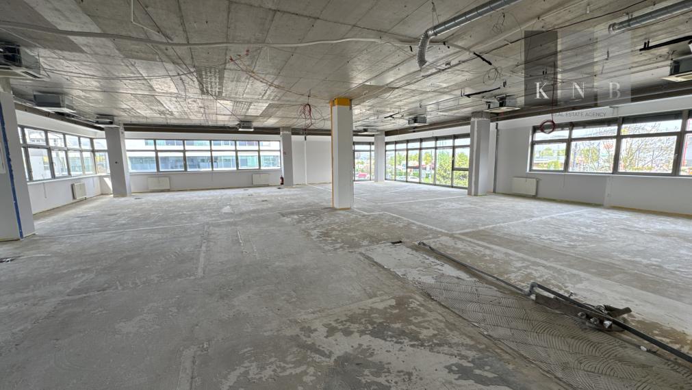 Prenájom samostatného kancelárskeho priestoru 317 m² v GBC I v meste Bratislava