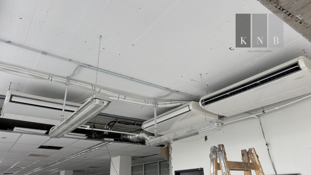 Prenájom samostatného kancelárskeho priestoru 586 m² v GBC I v meste Bratislava