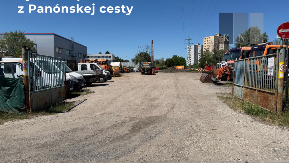 Stavebný pozemok 5510 m² na predaj pri ulici Panónska cesta v meste Bratislava