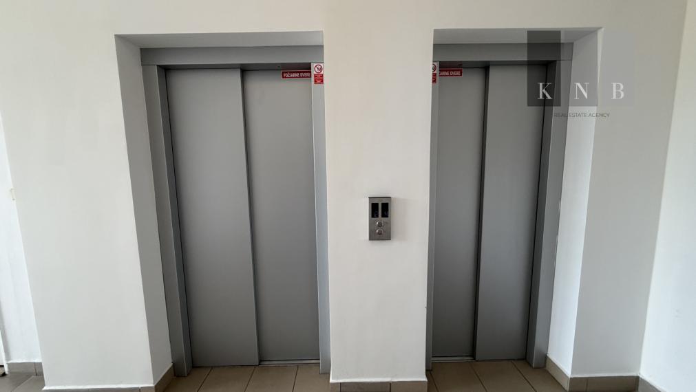 5-room non-residential space 180 m² for sale on Trnavská cesta Street in Bratislava
