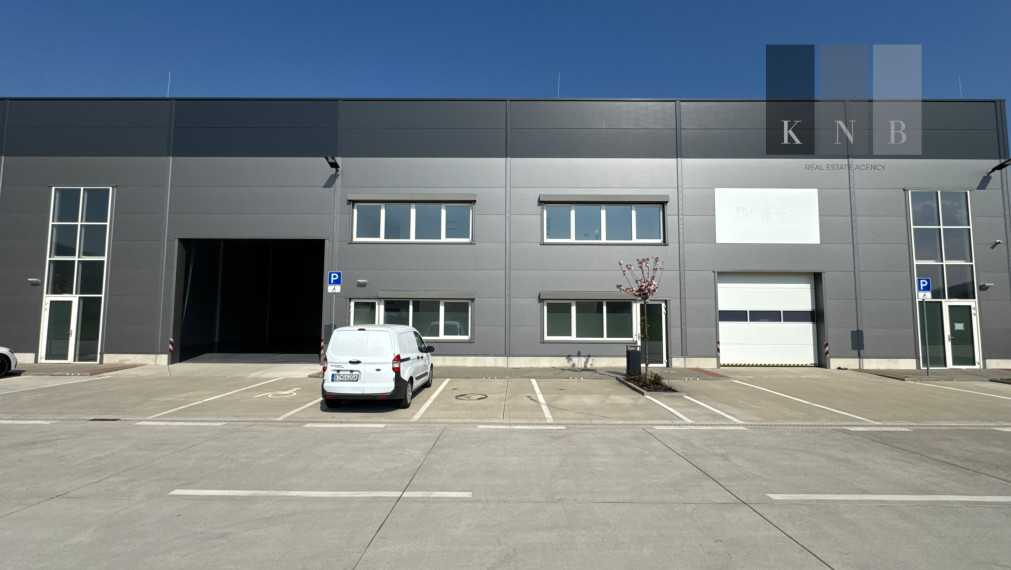 Production and warehouse space for lease 809 m² + offices 161 m² in the Bratislava – Bory area