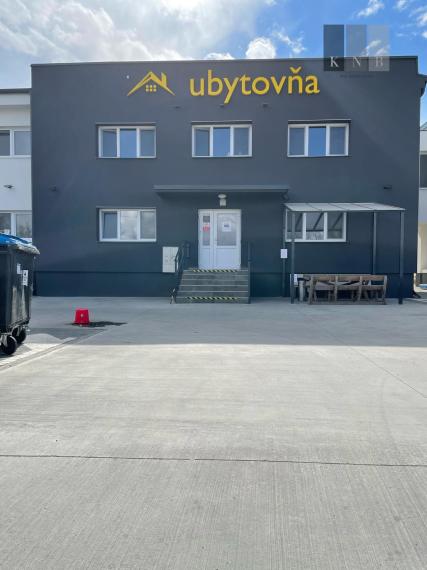 Predaj kompletne zrekonštruovanej a 100% obsadenej ubytovne v meste Nitra