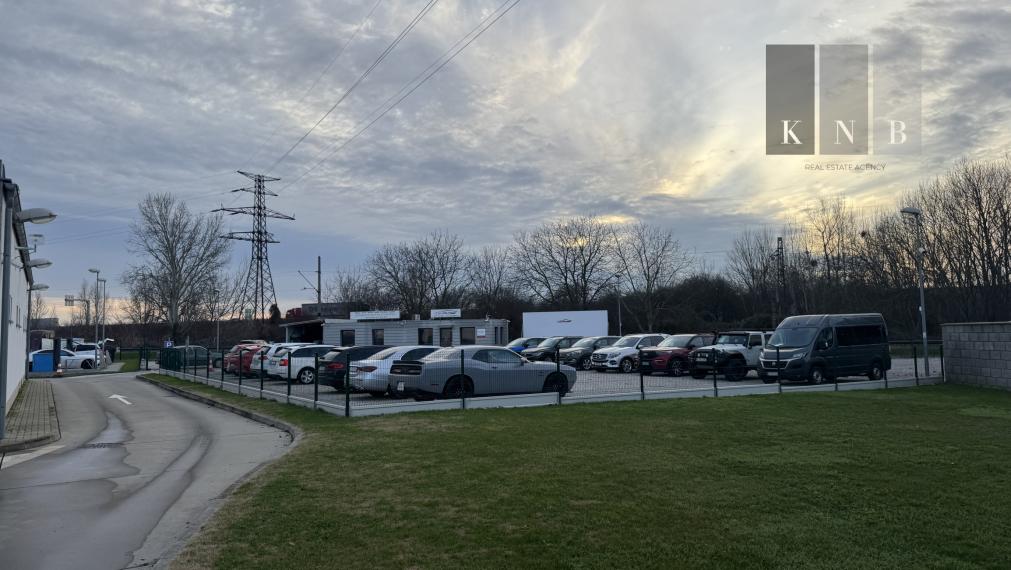 Predaj areálu autocentra 4572 m² na ulici Panónska cesta v meste Bratislava