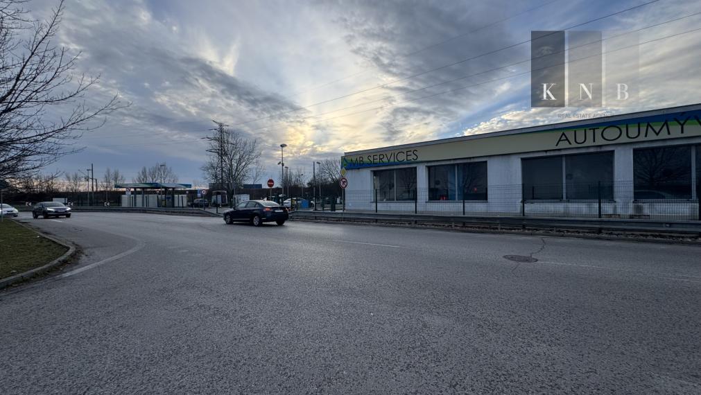 Predaj areálu autocentra 4572 m² na ulici Panónska cesta v meste Bratislava