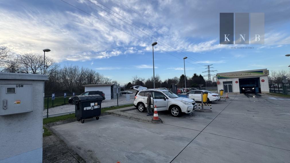 Predaj areálu autocentra 4572 m² na ulici Panónska cesta v meste Bratislava
