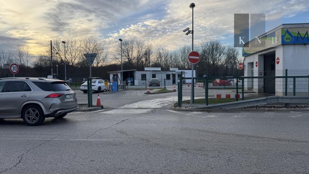 Predaj areálu autocentra 4572 m² na ulici Panónska cesta v meste Bratislava