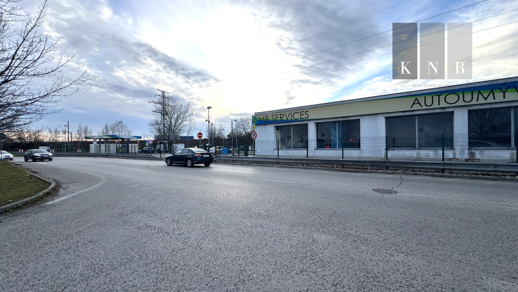 Sale of a car centre complex 4572 m² on Panónska cesta street in Bratislava