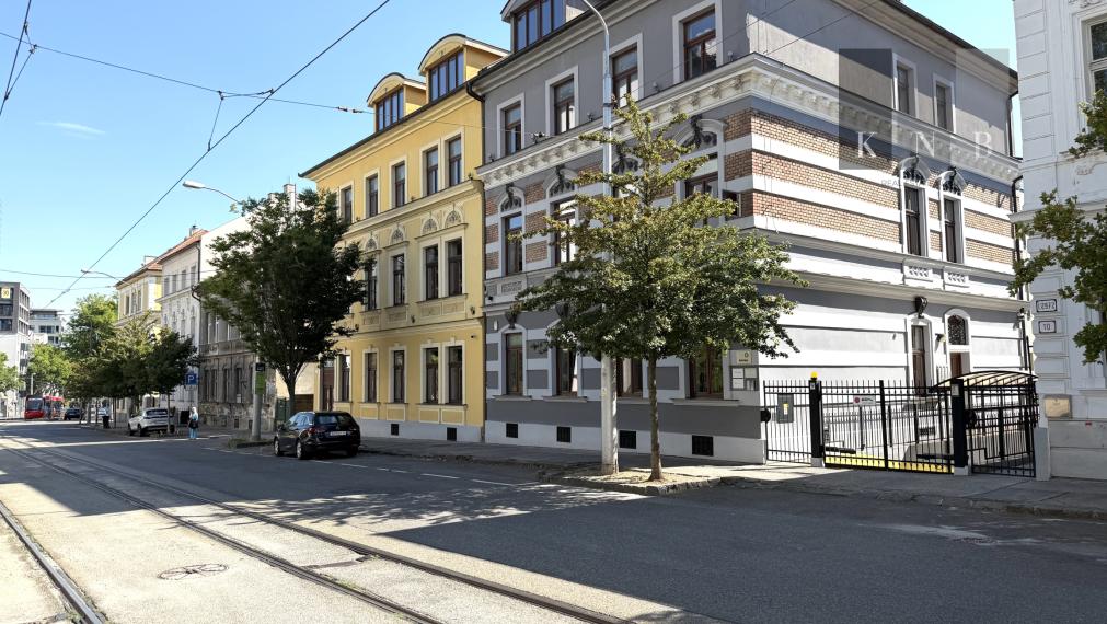 Kancelárske priestory 143 m² na prenájom v historickom centre mesta na Štefanovičovej ulici, Bratislava - Staré Mesto