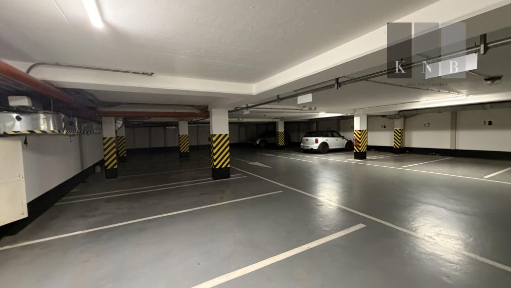 Kancelárske priestory 143 m² na prenájom v historickom centre mesta na Štefanovičovej ulici, Bratislava - Staré Mesto