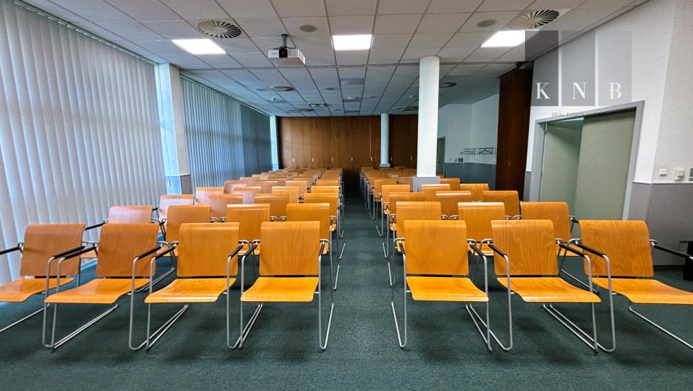 Prenájom moderných kancelárií od 24 m² do 138 m² v skvelej lokalite na Galvaniho ulici, Bratislava – Ružinov