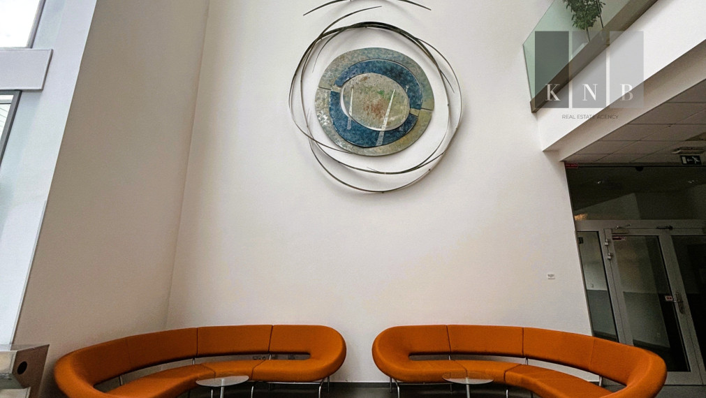 Prenájom moderných kancelárií od 24 m² do 138 m² v skvelej lokalite na Galvaniho ulici, Bratislava – Ružinov