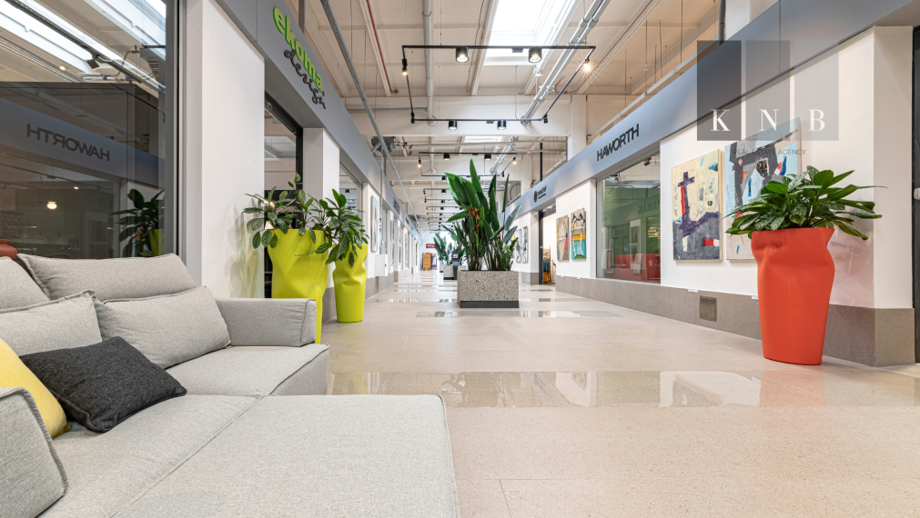 Prenájom showroomu 135 m² v obchodnom centre NEW LIVING CENTER – Rožňavská, Bratislava