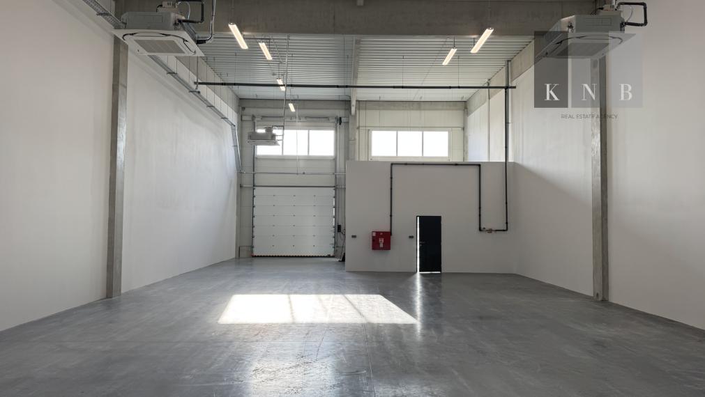 Predaj novej haly 2300 m² v Senci – výroba / sklad / obchod na mieru