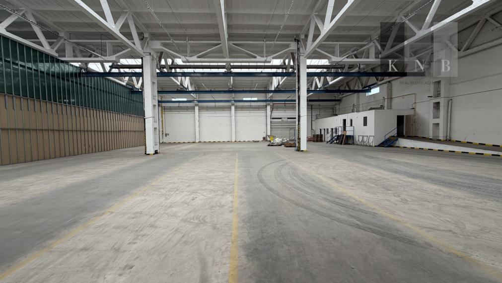 Prenájom skladového priestoru 1081 m² v meste Bratislava