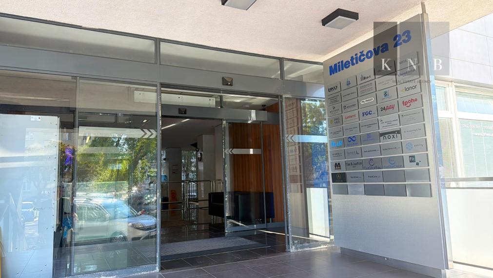 Prenájom samostatného kancelárskeho traktu 240 m² – Miletičova ulica, Bratislava