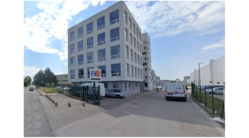 Prenájom samostatného kancelárskeho traktu 230m² v časti Bratislava Žabí Majer