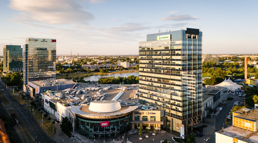 Prenájom novozrekonštruovaného samostatného kancelárskeho traktu 109 m² pri jazere Kuchajda v meste Bratislava