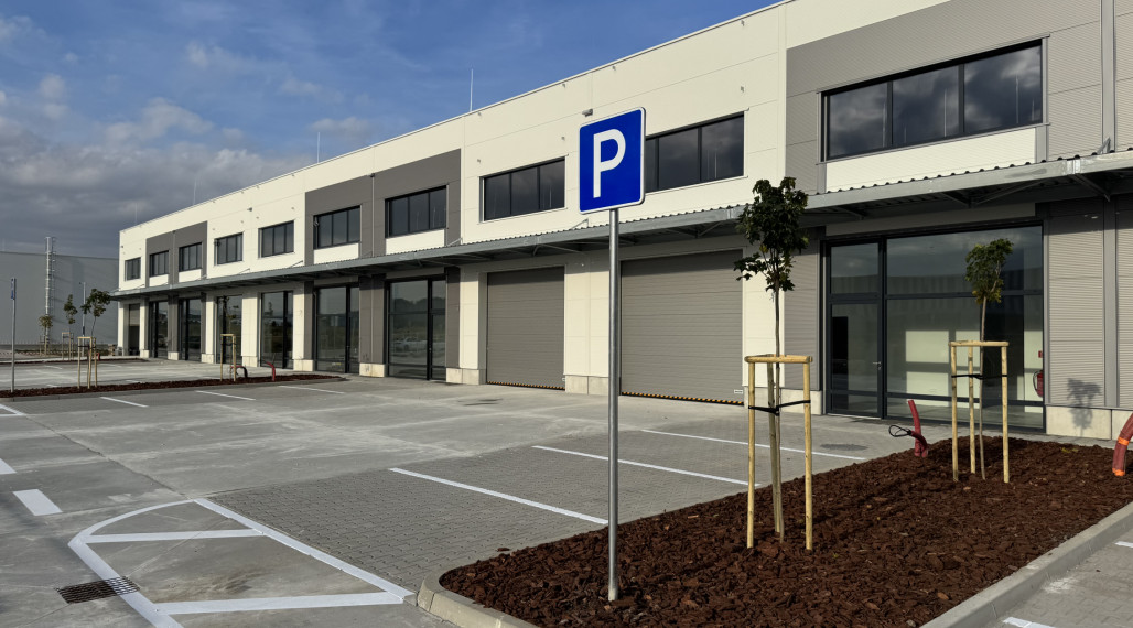 Predaj novopostaveného obchodného skladu 300 m² pri diaľnici D1 SENEC