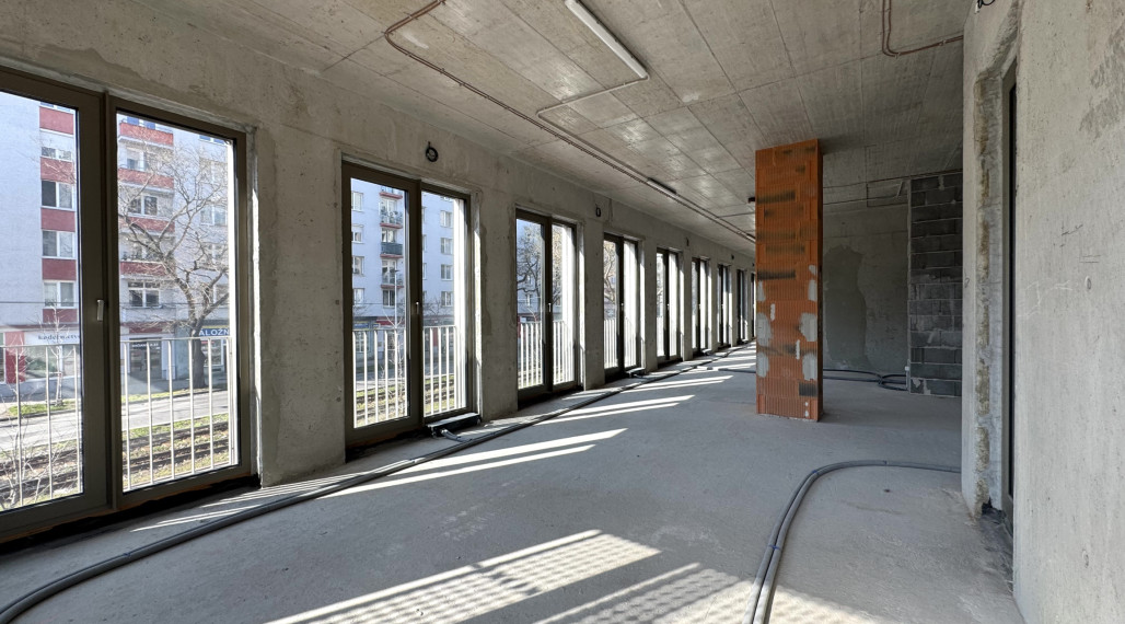 Predaj samostatného kancelárskeho priestoru 172,9 m² v úplne novej rezidenčnej budove na Račianskej ulici v meste Bratislava