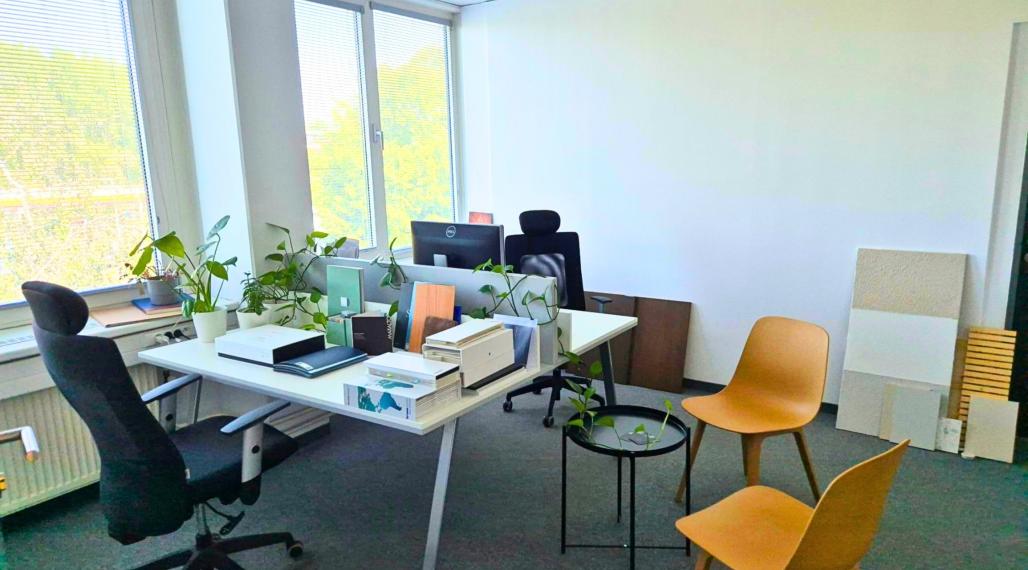 Prenájom kancelárie 18 m² v obchodnom centre NEW LIVING CENTER – Rožňavská, Bratislava