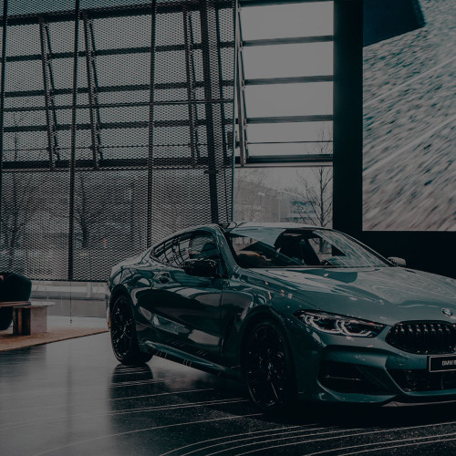 OBCHODNÉ PRIESTORY A SHOWROOMY