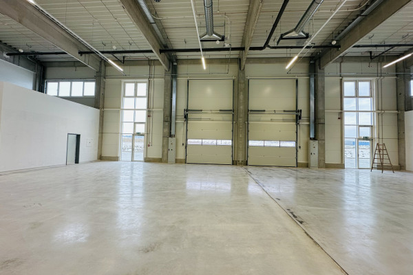 Prenájom priestoru Obchod, Sklad, Kancelária pod jednou strechou od 470 m² s tepelnými čerpadlami v meste Nitra