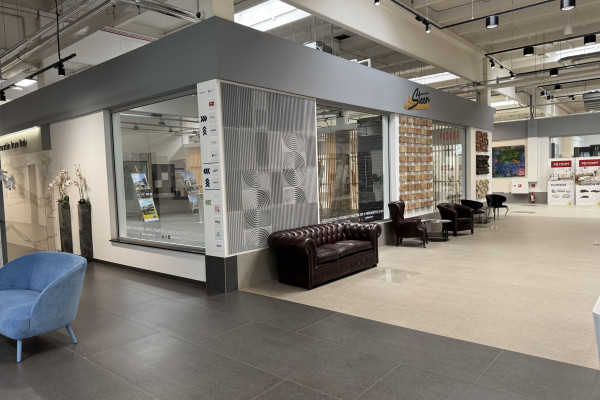 Prenájom showroomu 213m² v obchodnom centre NEW LIVING CENTER v meste Bratislava