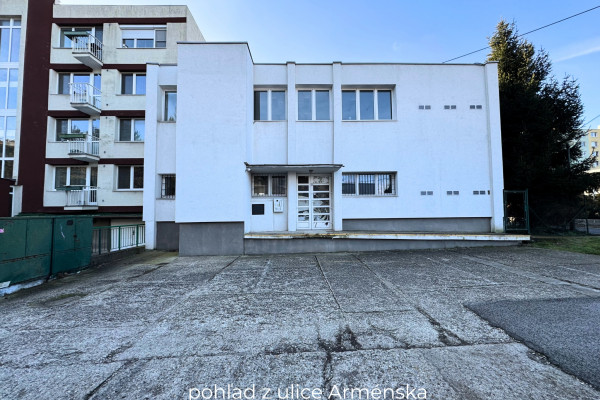 Objekt na predaj 332,5 m² pre účely podnikania v meste Bratislava, časť Vrakuňa