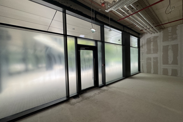 Prenájom obchodného priestoru 217 m² v skvelej lokalite v centre mesta Bratislava