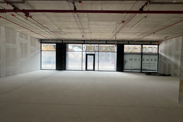 Prenájom obchodného priestoru 333 m² v skvelej lokalite v centre mesta Bratislava