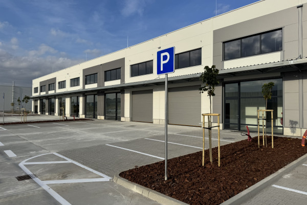 Predaj novopostaveného obchodného skladu 300 m² pri diaľnici D1 SENEC