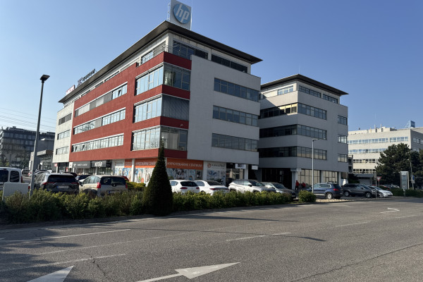 Prenájom samostatného kancelárskeho priestoru 317 m² v GBC I v meste Bratislava