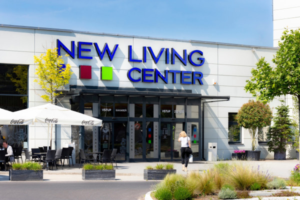 Prenájom showroomu 213 m² v obchodnom centre NEW LIVING CENTER – Rožňavská, Bratislava