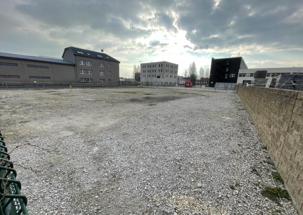 Prenájom spevnenej plochy 1100 m² priamo v meste Bratislava