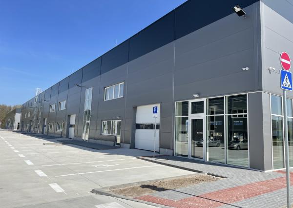 Ponuka nových moderných obchodno skladových priestorov od 450 m² v meste Bratislava-Bory