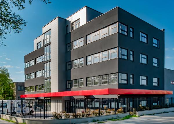 Prenájom nových kancelárii na mieru od 150 - 900 m² pri R1 centre v meste Bratislava